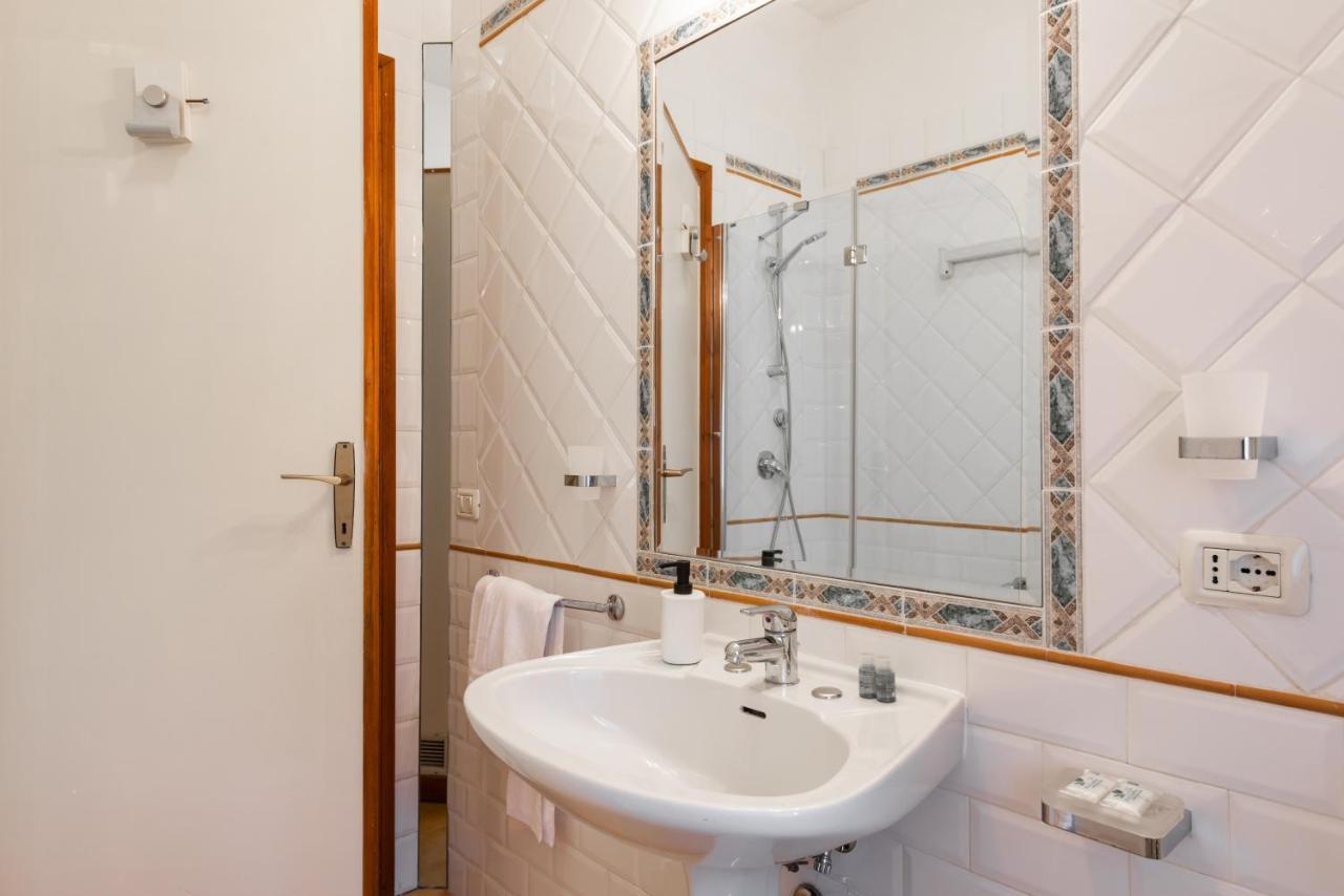 Studio Suite Aurelia Antica โรม ภายนอก รูปภาพ